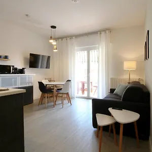 interno-19.hotelitalianriviera.com/