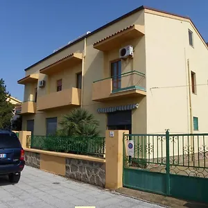 villa-nespole-e-vermentino.hotelsalgherosardinia.com/